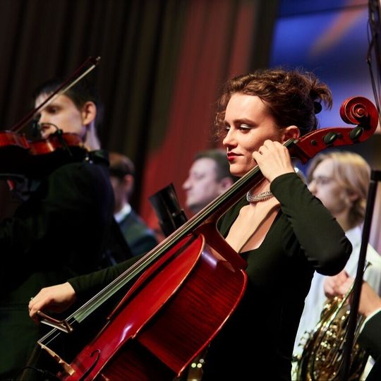 «LIXIANG L9 и оркестр Classic Energy»