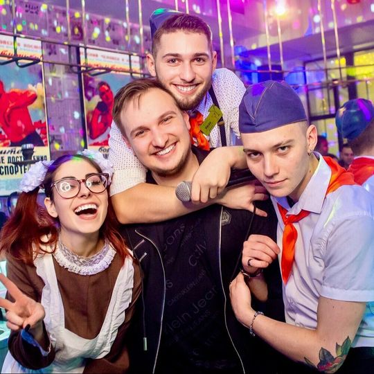 Выходные в GLASS BAR