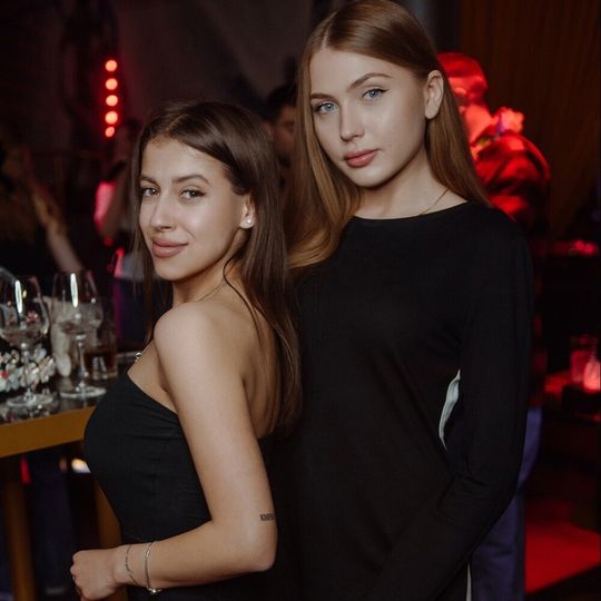 Friday LUXURIA LXR