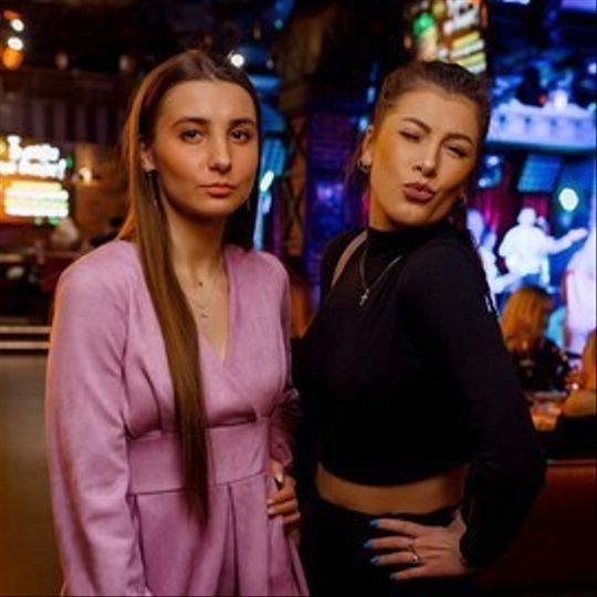 Женский праздник