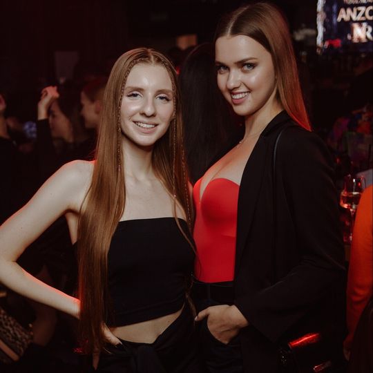 Saturday LUXURIA LXR