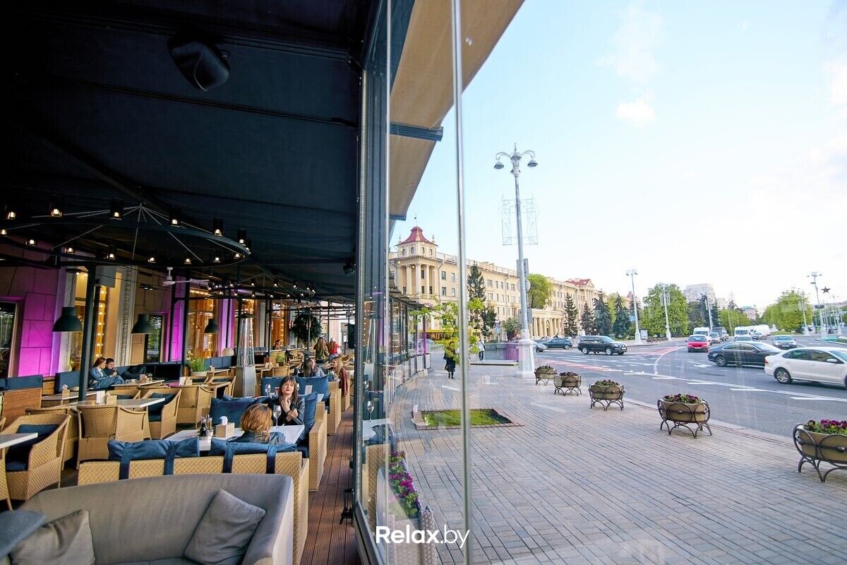 Летняя терраса Кафе-ресторан «Берёзка» - фото 7186933