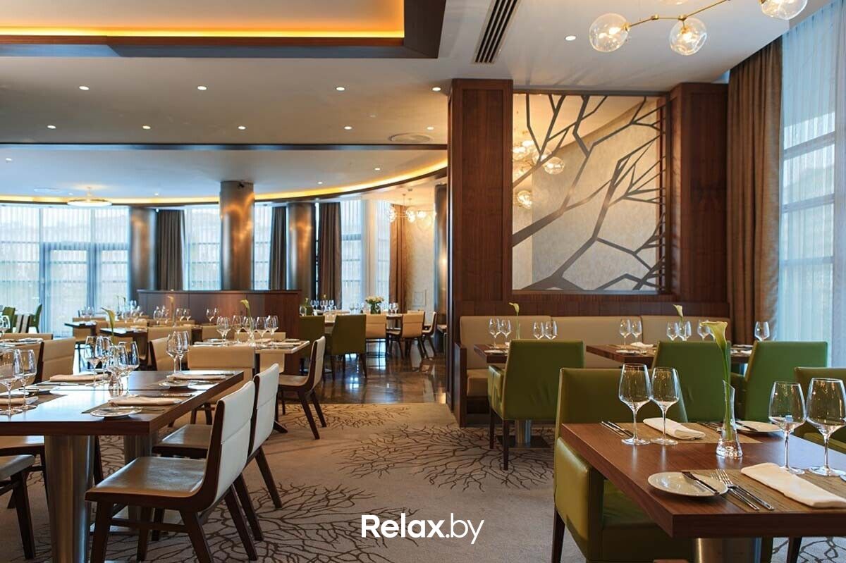 Ресторан  «Renaissance Minsk Congress Hotel and SPA Center (Ренессанс Минск Конгресс Отель и СПА Центр)» - фото 7831243