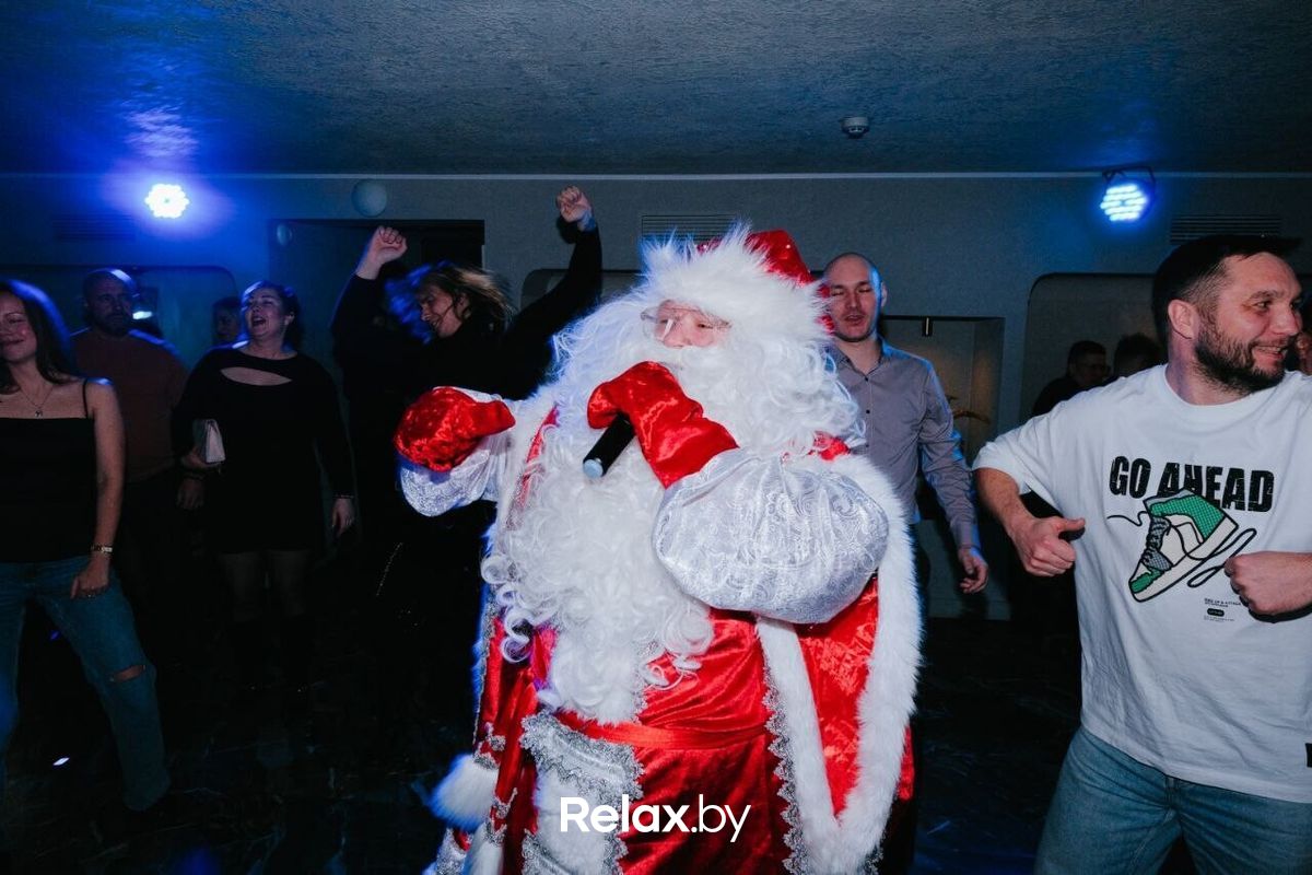 Новый год 2026  «Lidbeer Bar Легенда (Лидбир Бар Легенда)» - фото 7875122