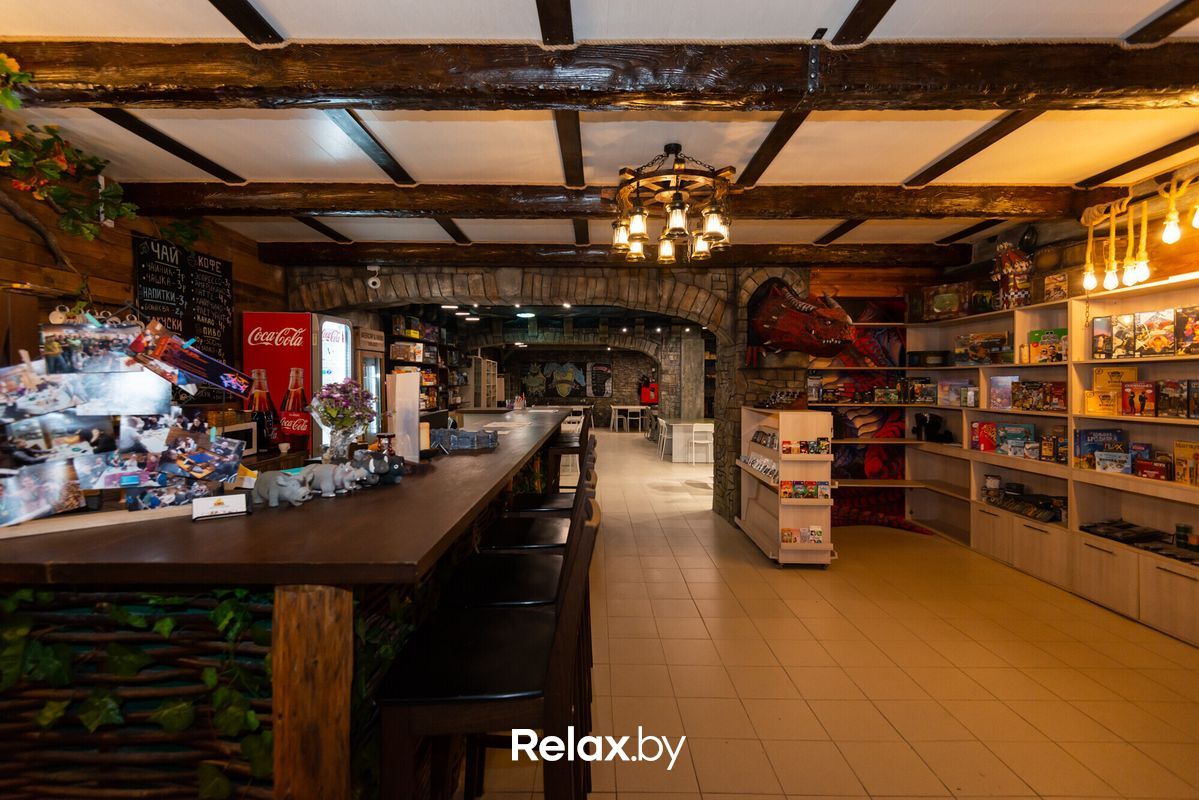 Общий зал Магазин-клуб настольных игр «Место путешествия» - фото 7868518