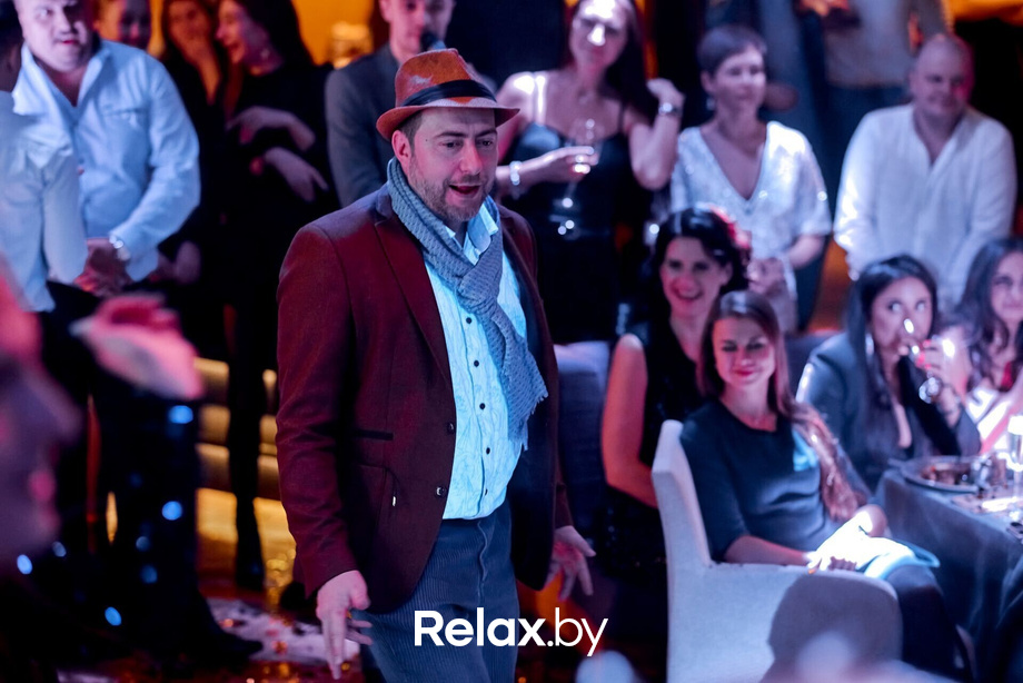 Предновогодние вечеринки в Ангелах, фото № 6