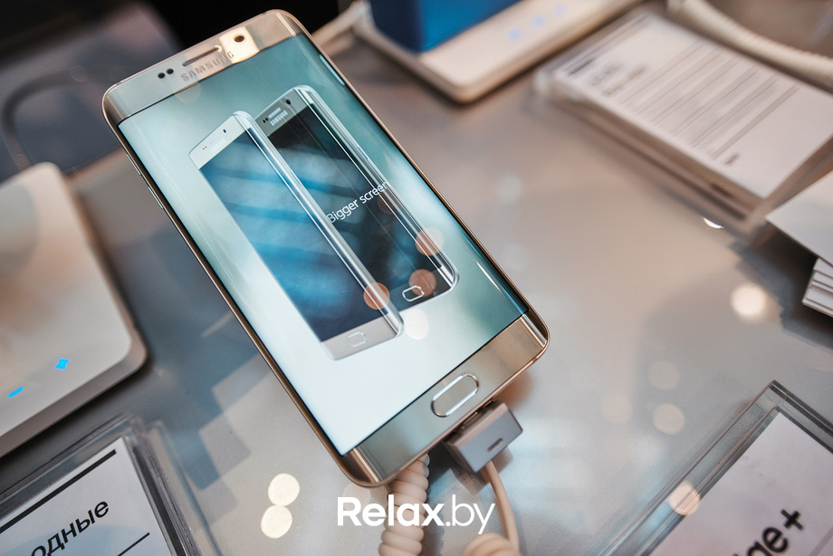Samsung Galaxy S6 edge+  представлен в России, фото № 71