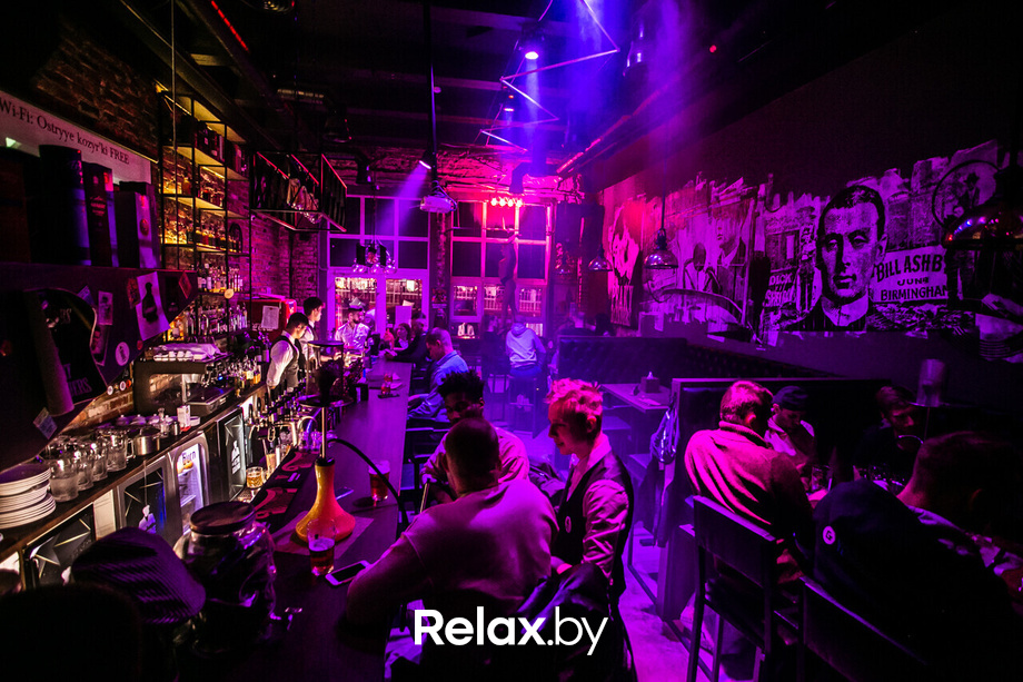 Пятница развратница в баре «Острые козырьки», фото № 7