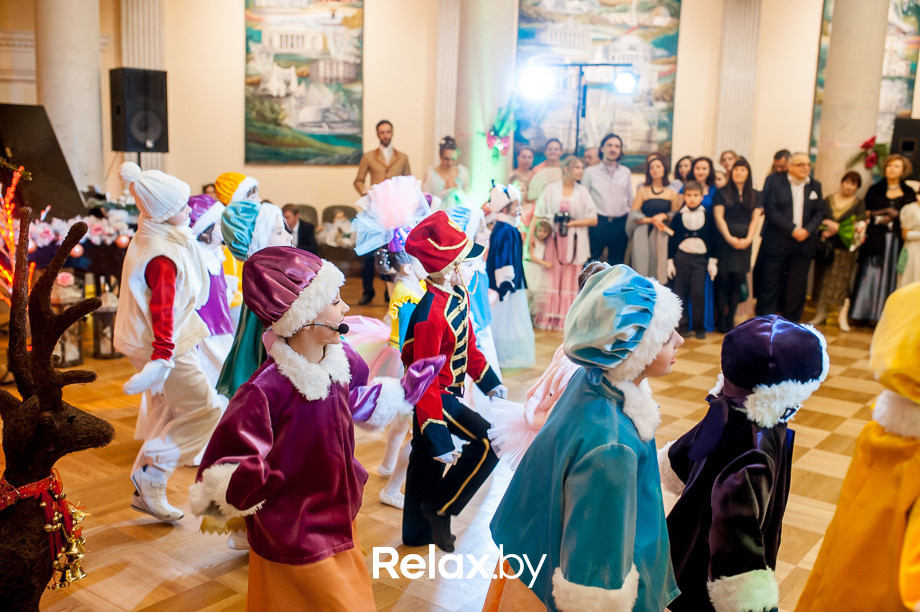 Семейный рождественский благотворительный бал Академии мюзикла "Ревю" - "Наши сердца", фото № 91