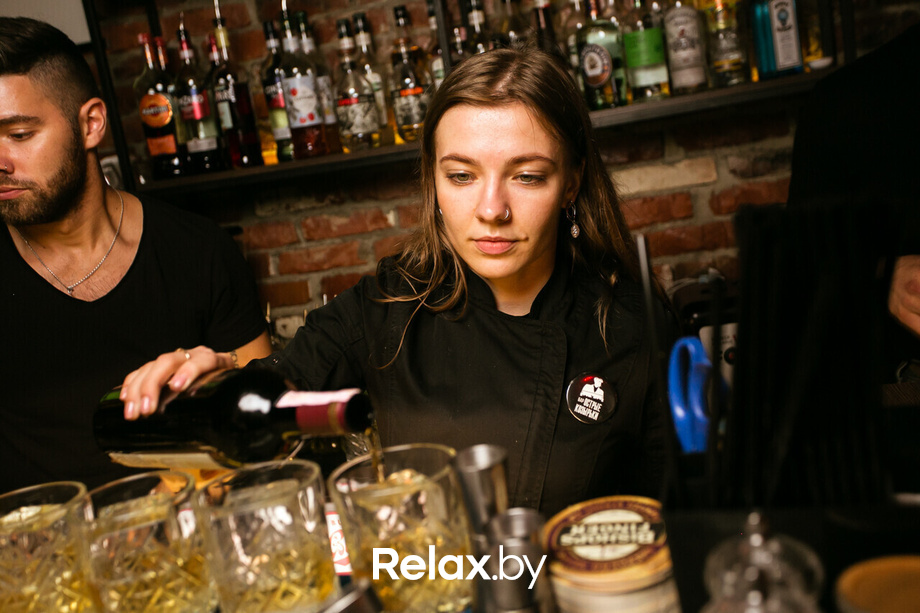 Пятница развратница в баре «Острые козырьки», фото № 20