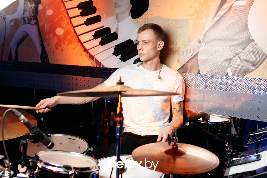 Кавер группа Starland в Ретро-кафе, фото № 23