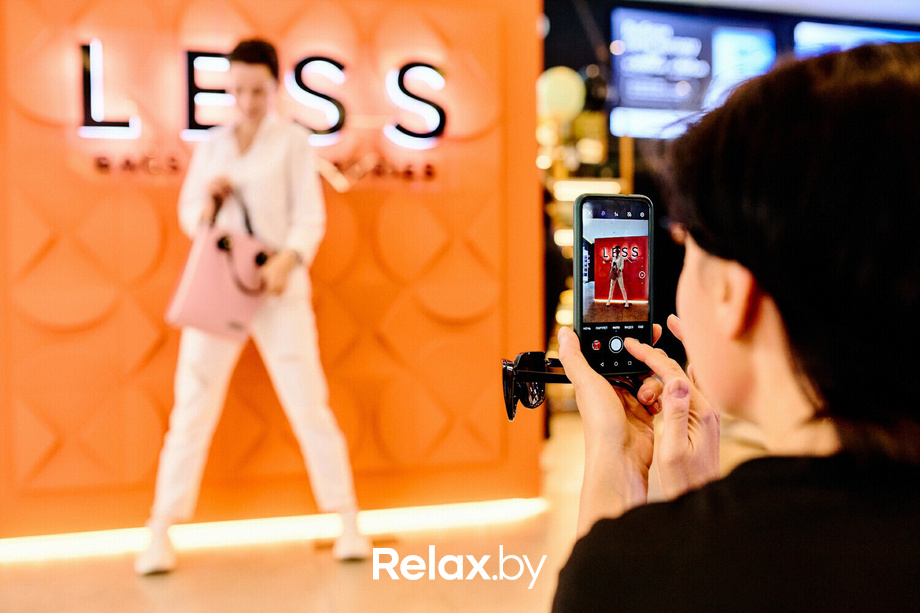 Открытие магазина LESS, фото № 62