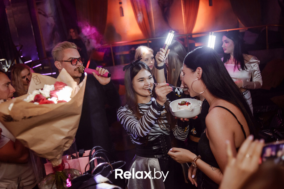 Friday LUXURIA LXR, фото № 3