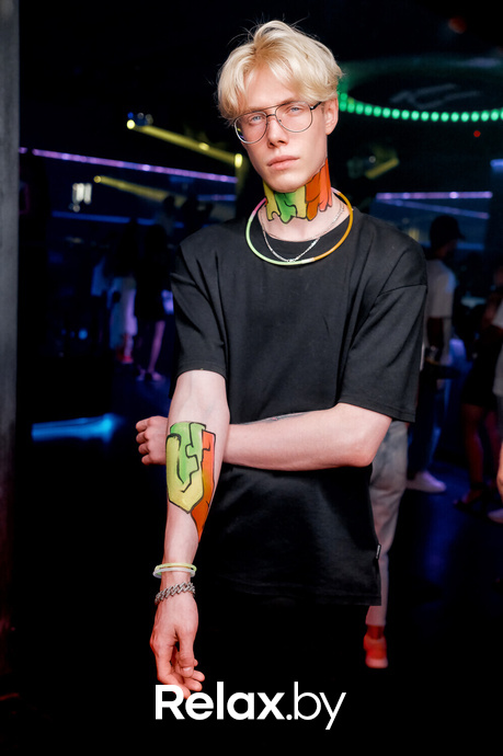 Neon moon, фото № 56