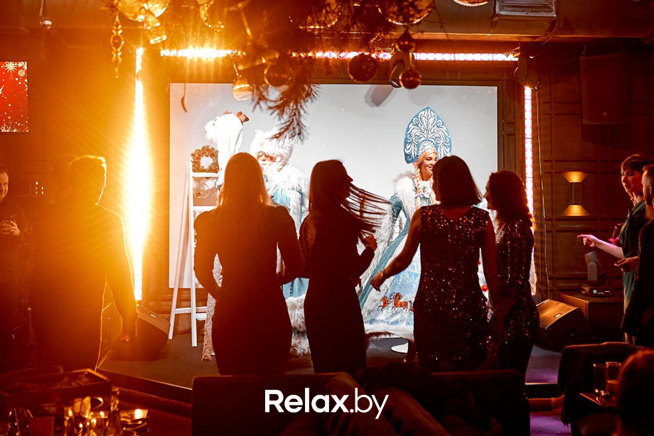 Предновогодние вечеринки в Ангелах, фото № 24