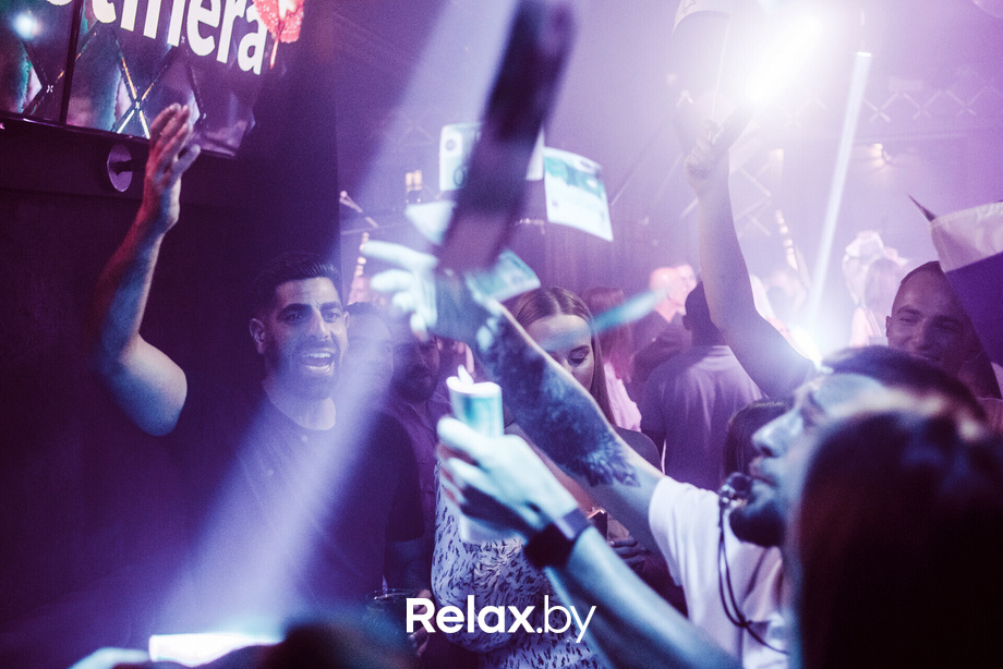 Champagne shower, фото № 6