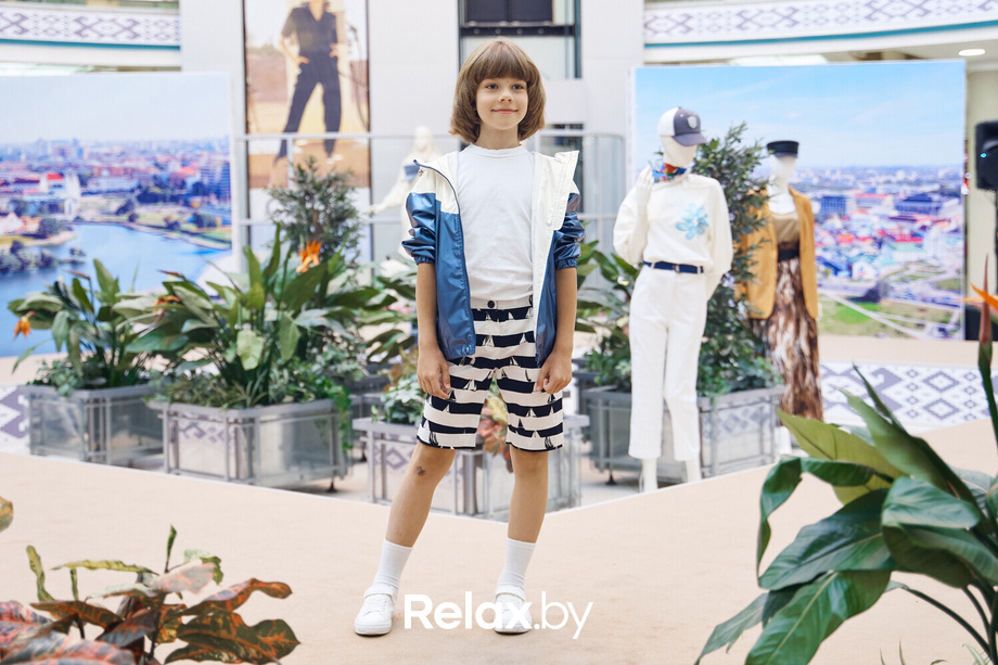 Время Искусства в ТЦ Столица: Мода, природа и поэзия, фото № 46