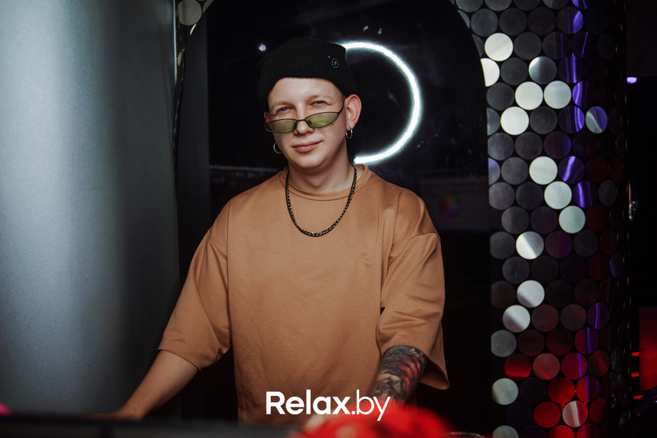 Saturday, фото № 9