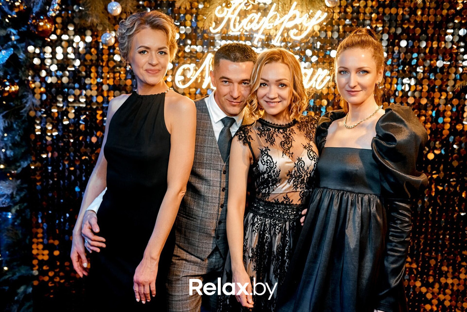 Предновогодние вечеринки в Ангелах, фото № 58