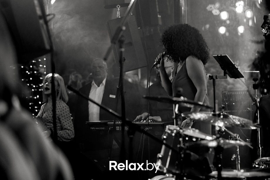 Предновогодние вечеринки в Ангелах, фото № 84