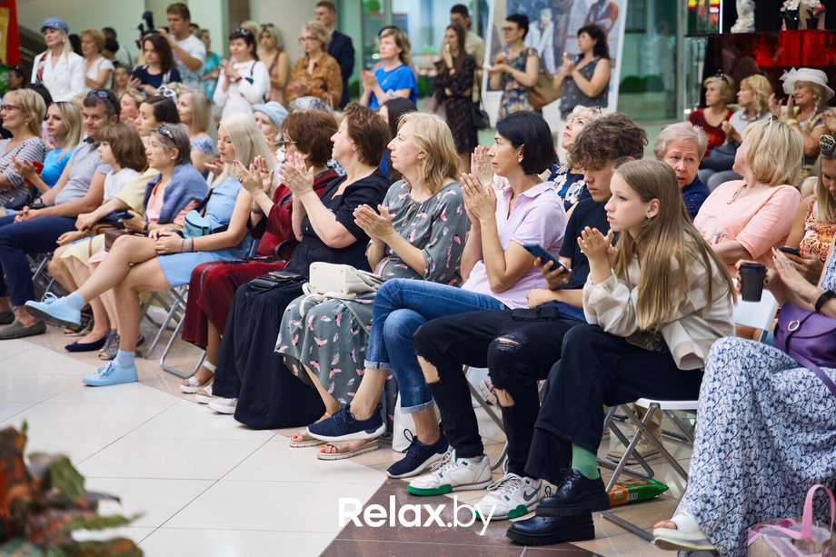 Время Искусства в ТЦ Столица: Мода, природа и поэзия, фото № 67