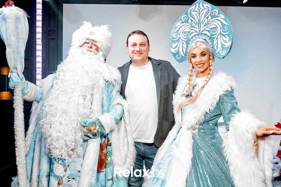 Предновогодние вечеринки в Ангелах, фото № 13