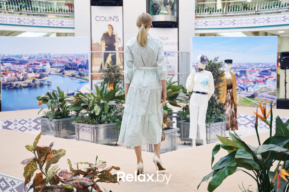 Время Искусства в ТЦ Столица: Мода, природа и поэзия, фото № 118