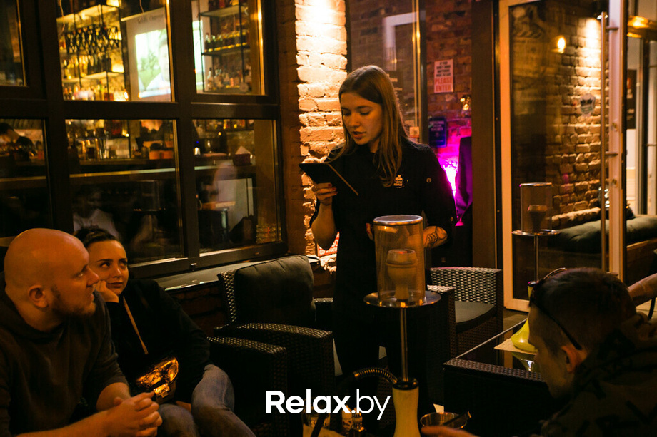 Пятница развратница в баре «Острые козырьки», фото № 6