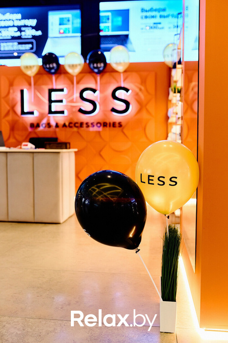 Открытие магазина LESS, фото № 8