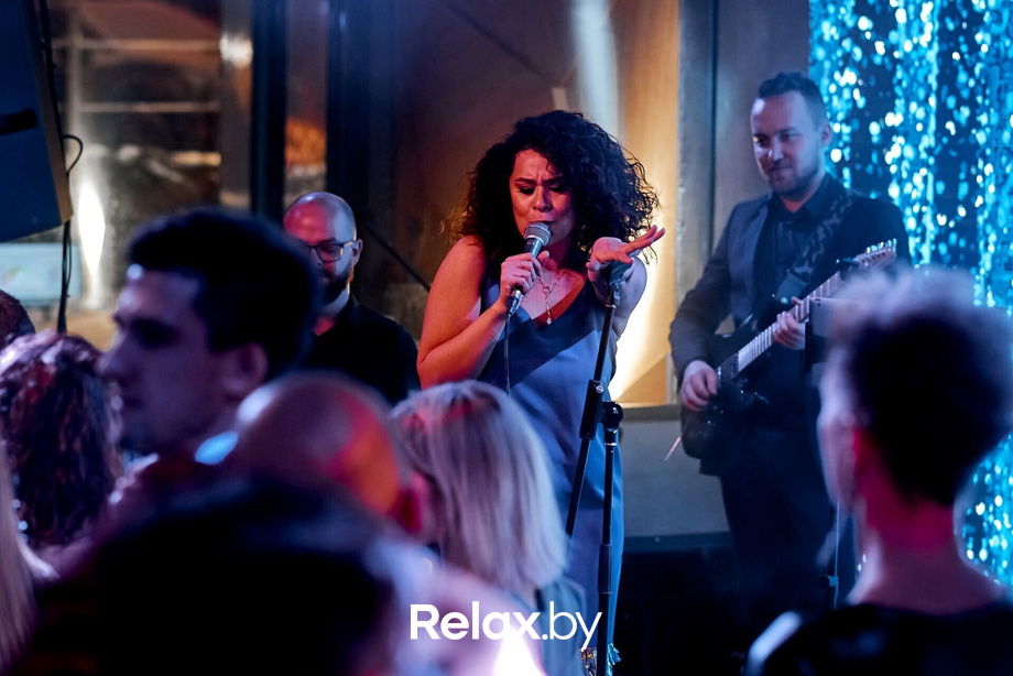 Предновогодние вечеринки в Ангелах, фото № 5