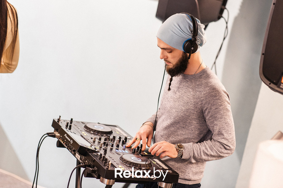 Открытие салона LUMINOSO и выставки Павла Омелюсика, фото № 25