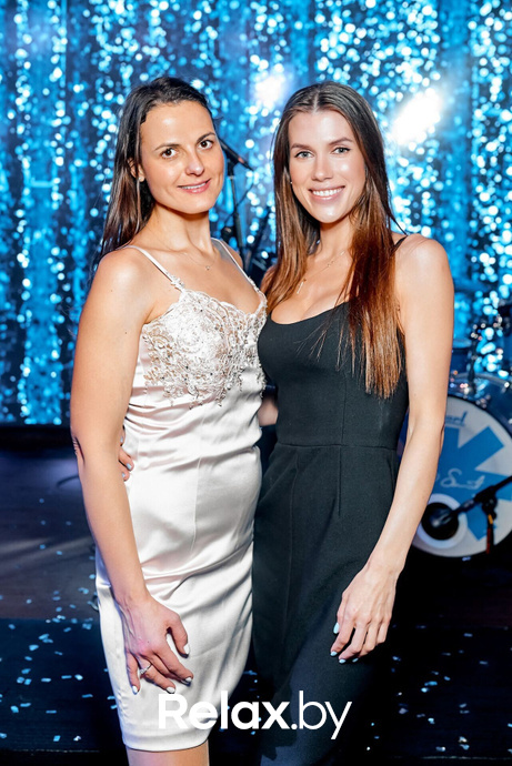 Предновогодние вечеринки в Ангелах, фото № 57