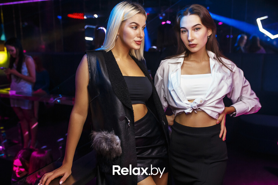 Black & Gold Luna, фото № 2