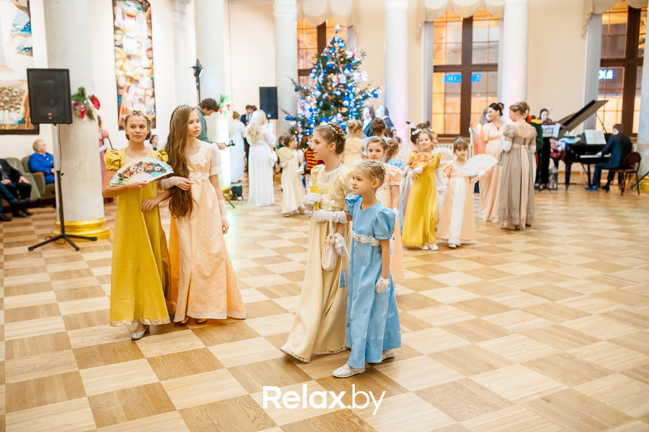 Семейный рождественский благотворительный бал Академии мюзикла "Ревю" - "Наши сердца", фото № 31