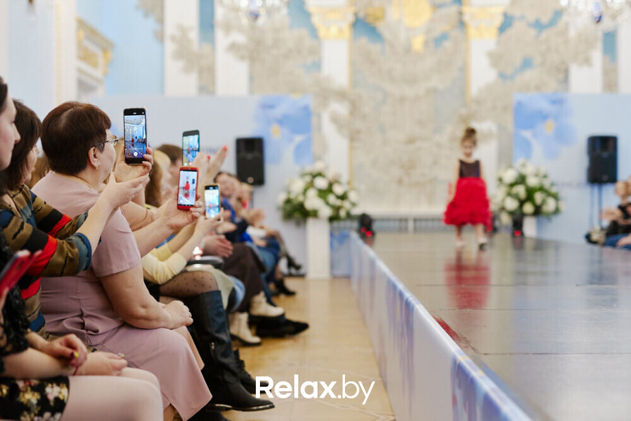 KIDS' PODIUM на FASHION SHOW SPRING 2022, фото № 80