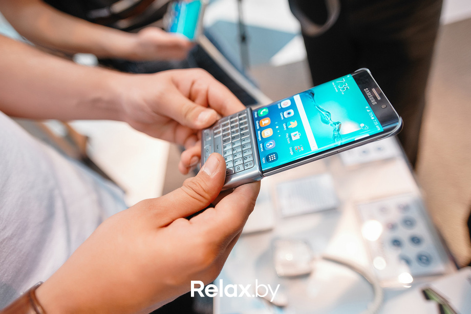 Samsung Galaxy S6 edge+  представлен в России, фото № 64