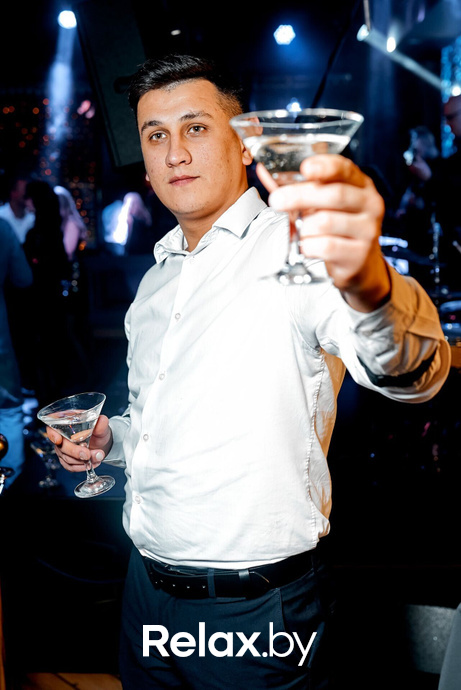 Предновогодние вечеринки в Ангелах, фото № 36