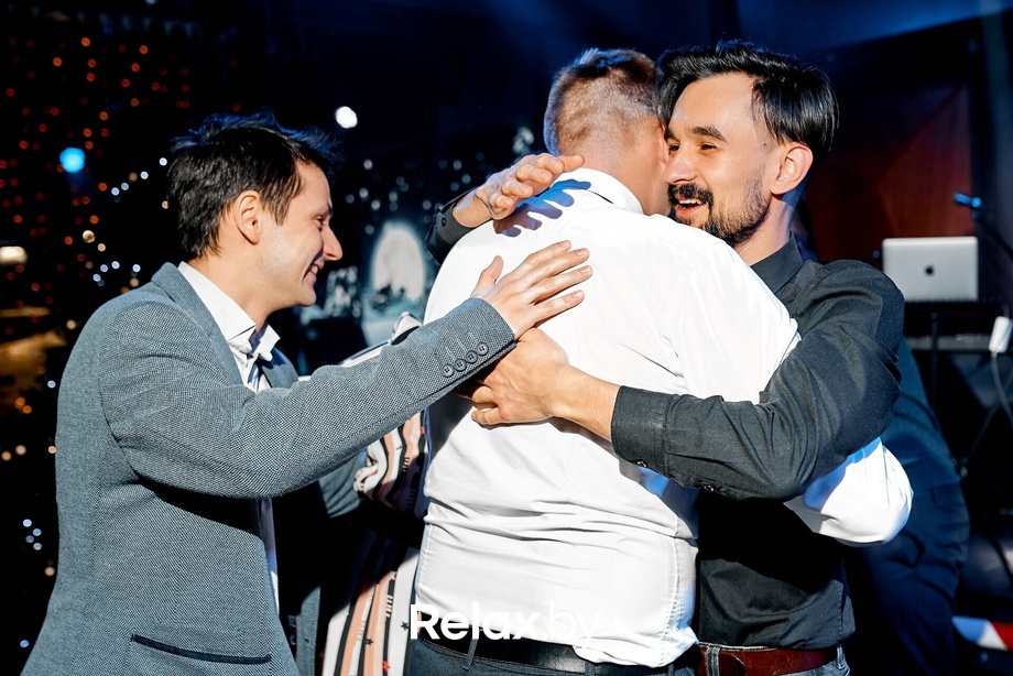 Предновогодние вечеринки в Ангелах, фото № 82