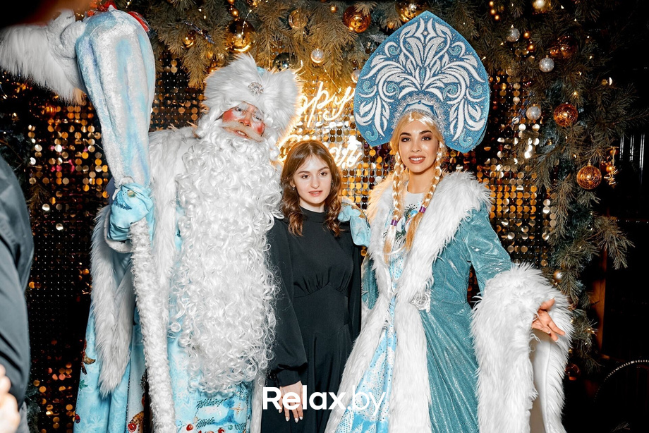 Предновогодние вечеринки в Ангелах, фото № 1