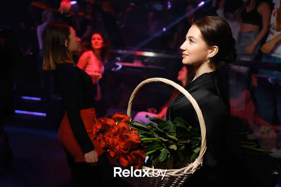 On the Luna, фото № 82