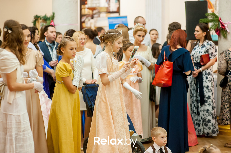 Семейный рождественский благотворительный бал Академии мюзикла "Ревю" - "Наши сердца", фото № 105