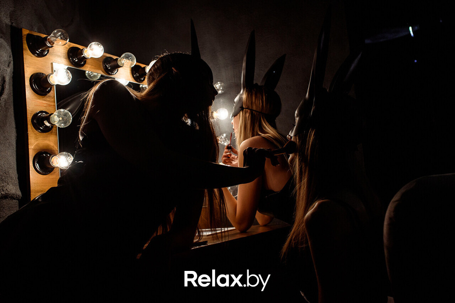 Hustler Party page 1, фото № 42