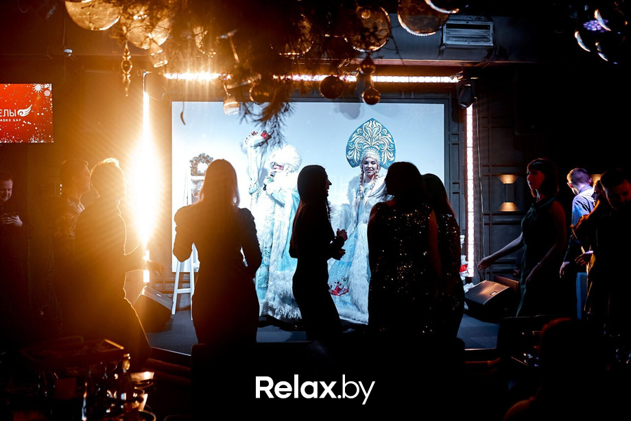 Предновогодние вечеринки в Ангелах, фото № 16