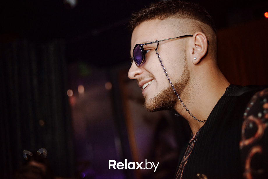 Friday LUXURIA, фото № 4