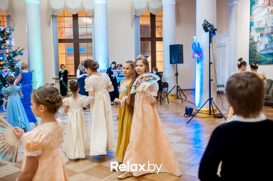 Семейный рождественский благотворительный бал Академии мюзикла "Ревю" - "Наши сердца", фото № 17