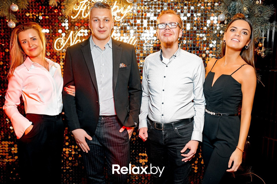 Предновогодние вечеринки в Ангелах, фото № 26