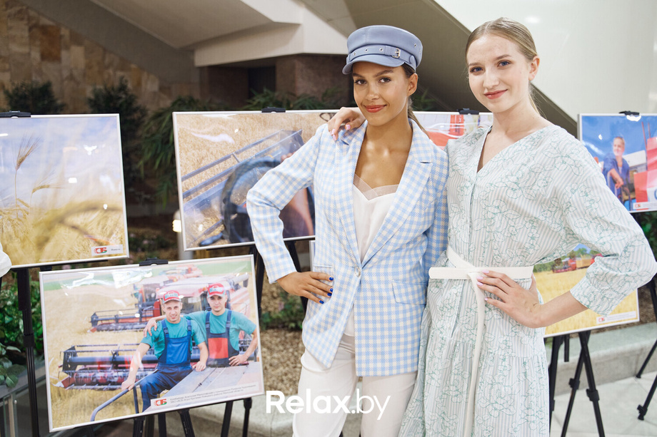 Время Искусства в ТЦ Столица: Мода, природа и поэзия, фото № 134