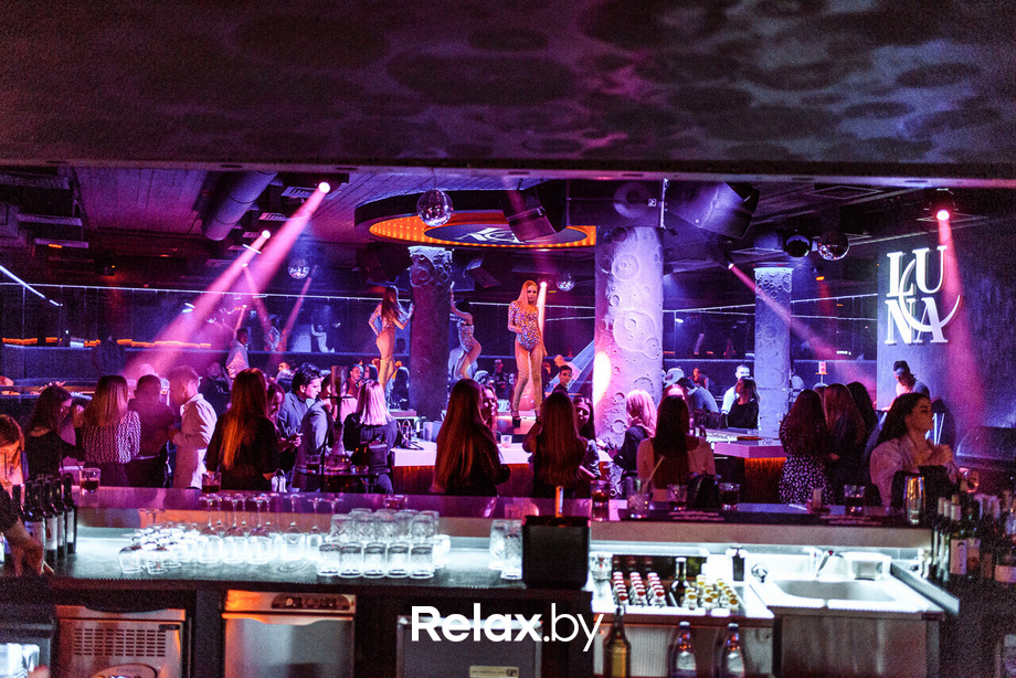 Friday Luna, фото № 5