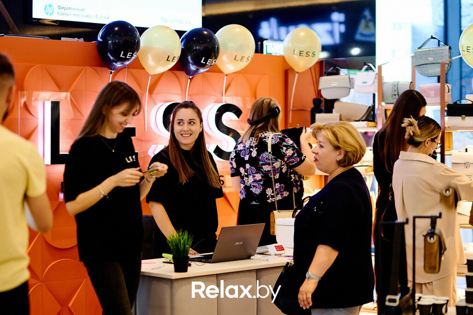 Открытие магазина LESS, фото № 26