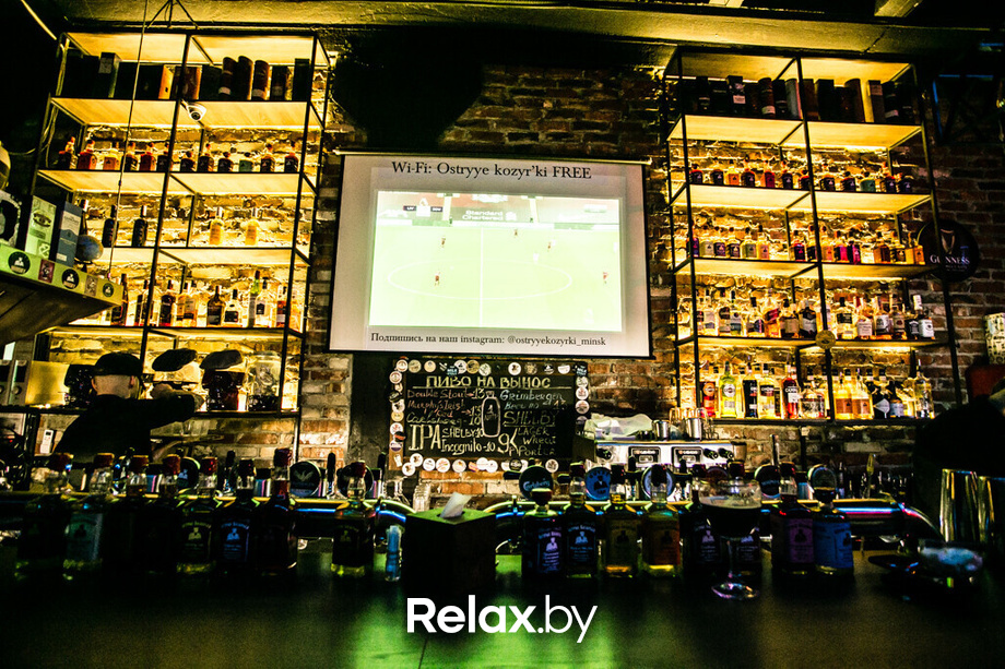 Счастливая суббота в баре «Острые козырьки», фото № 11